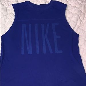 Nike tank
